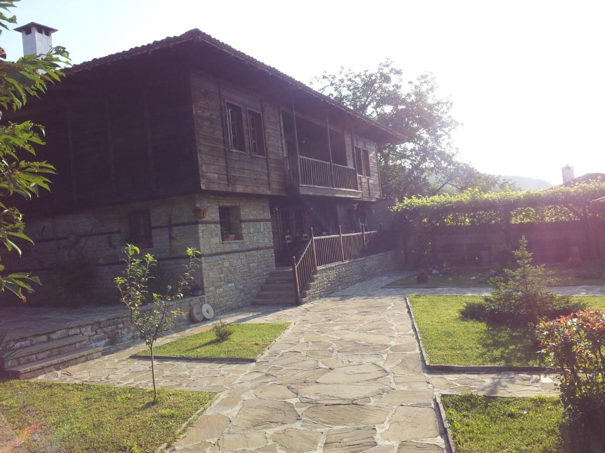 Hotel Кьща За Гости Свети Никола Zheravna Exterior foto