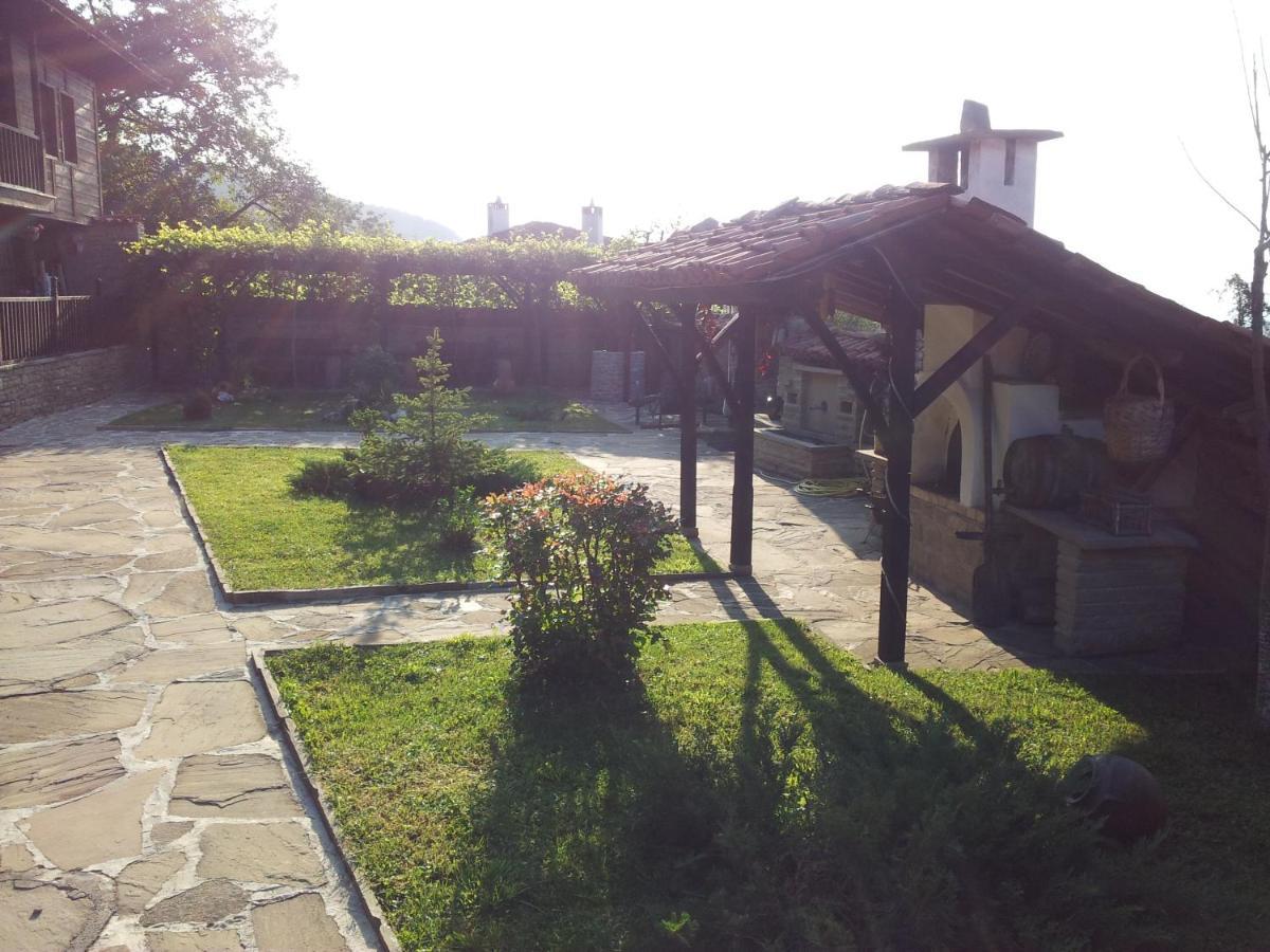 Hotel Кьща За Гости Свети Никола Zheravna Exterior foto